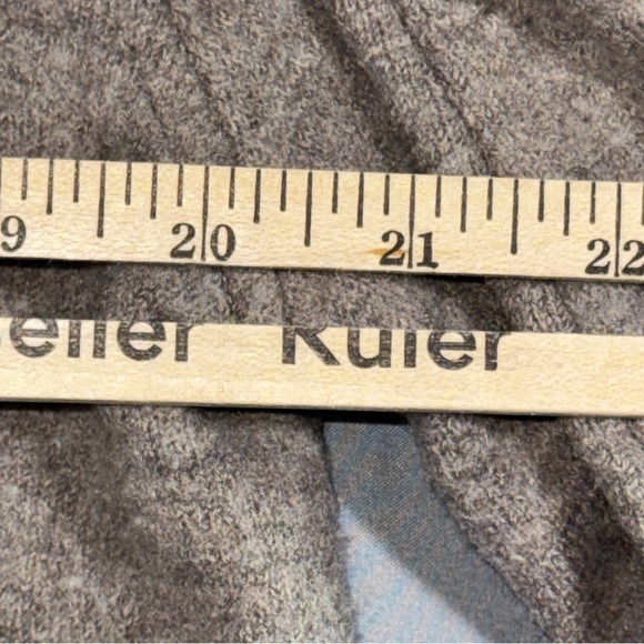 Madewell Jacket Womens Small Gray Merino Wool Knit Button Front Pockets - Picture 6 of 7